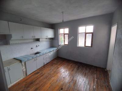 Kütahya Merkez Soğuk Çeşme Köyü Satlık Müstakil Ev 29