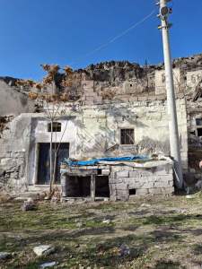 Nevşehir Göre Kasabası Kaya Odalı Satılık Ev 4