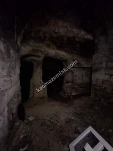 Nevşehir Göre Kasabası Kaya Odalı Satılık Ev 13