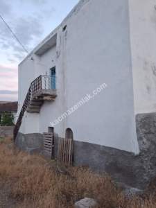 Ürgüp Sarıhıdır Köyünde Satılık Bahçeli Kargır Ev 2