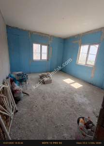 Niğde Bor Acıgölde Satılık 3 Katlı Müstakil Ev 13