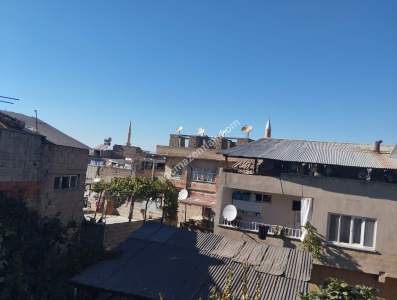 Siirt Ülkü Mahallesinde Satılık 2+1 Müstakil Daire 33