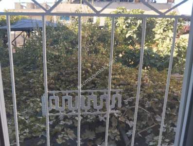 Siirt Ülkü Mahallesinde Satılık 2+1 Müstakil Daire 17