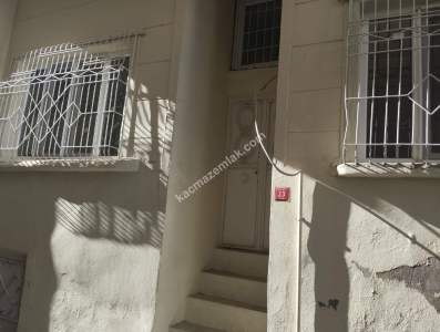 Siirt Ülkü Mahallesinde Satılık 2+1 Müstakil Daire 2