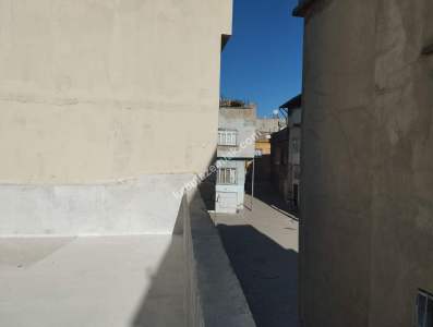 Siirt Ülkü Mahallesinde Satılık 2+1 Müstakil Daire 31