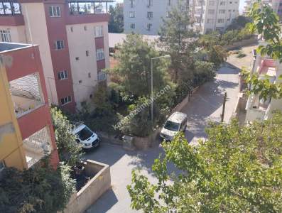 Siirt Yeni Mah. Satılık 2 Kat Doğalgazlı Müstakil Daire 35