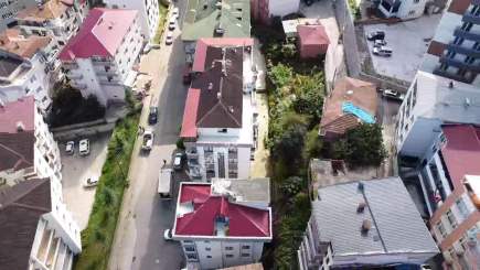 Trabzon Bahçeçik Mah. Satılık 2 Katlı Bahçeli Ev 6