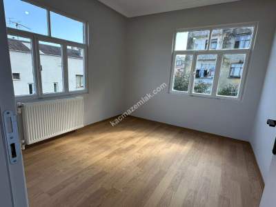 Trabzon Bahçeçik Mah. Satılık 2 Katlı Bahçeli Ev 28