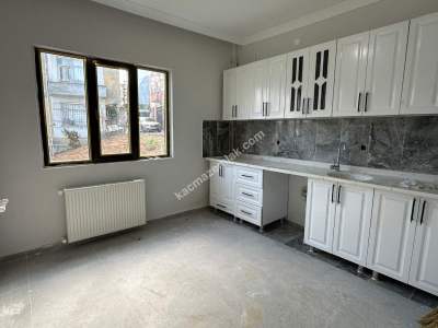 Trabzon Bahçeçik Mah. Satılık 2 Katlı Bahçeli Ev 18