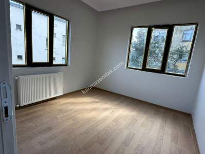 Trabzon Bahçeçik Mah. Satılık 2 Katlı Bahçeli Ev 19