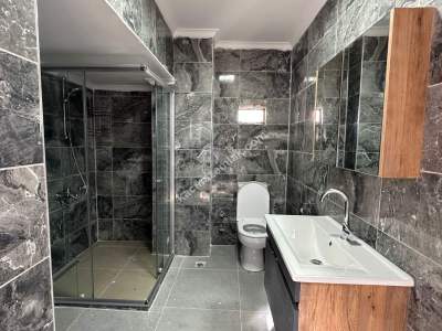 Trabzon Bahçeçik Mah. Satılık 2 Katlı Bahçeli Ev 24