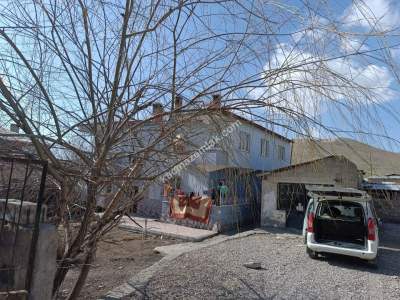 Van Özalp Yoluna Sıfır Satılık Müstakil Ev 12