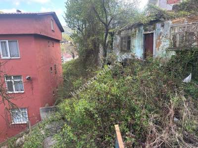 Kilimli Güney Mahallesinde Satılık Bahçeli Kargir Ev 7