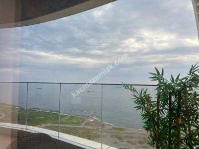 İstmarina 3.5+1 Full Manzaralı Yüksek Kat Eşyalı 9