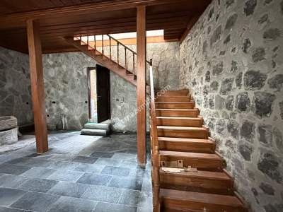 Trabzon Ortahisar Pazarkapı Satılık Tarihi Bina 11