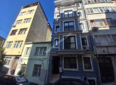 Fatih Hırka-I Şerif'te 4+1 120M2 Ters Dubleks Sıfır 3