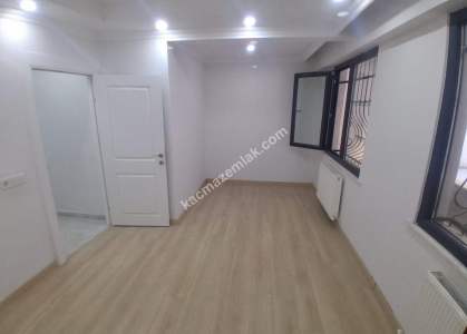 Fatih Hırka-I Şerif'te 4+1 120M2 Ters Dubleks Sıfır 21