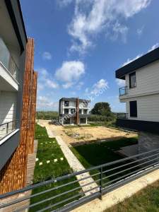 Manavgat Evrenseki De Satılık 3+1 Triblex Villa 5