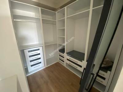 Site İçerisinde Müstakil Tripleks Villa 4+1 35