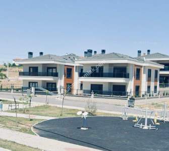 Aksaray Yunus Emre Mah. Toki Satılık Villa 1