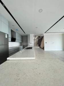 Alanya'da Deniz Manzaralı 5+3 Villa 8