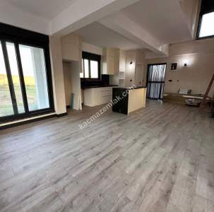 Manavgat Çolaklıda Satılık Sıfır Lüks İkiz Villa !! 4