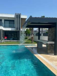 Manavgat Çolaklıda Satılık Müstakil Villa 1
