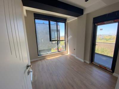 Doğanın Sessizliği İçinde Huzurlu Villa 4+1 32