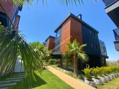 Doğanın Sessizliği İçinde Huzurlu Villa 4+1 16