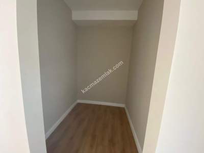 Doğanın Sessizliği İçinde Huzurlu Villa 4+1 34