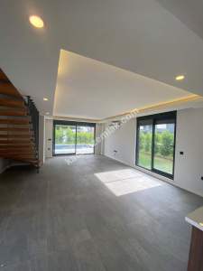 Manavgat Evrenseki Mahallesinde Ultra Lüx Sıfır Villa ! 7