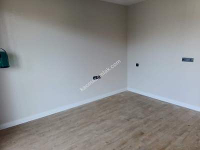 Site İçi Satılık Villa 13