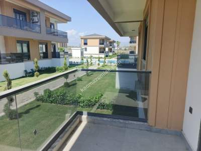 Site İçi Satılık Villa 12