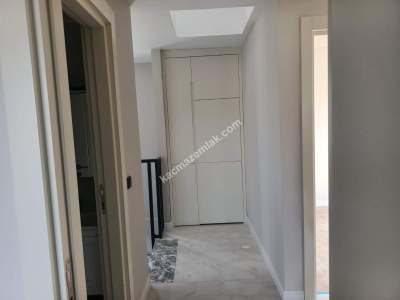 Site İçi Satılık Villa 16