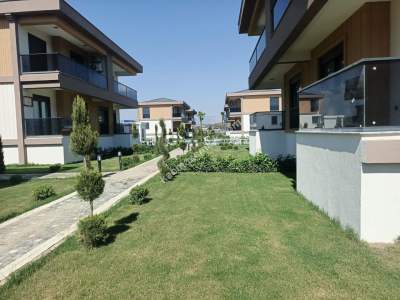 Site İçi Satılık Villa 8