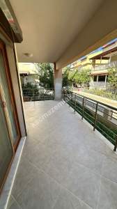 Kuşadası Davutlarda Köşe Konumlu Satılık Villa 4+1