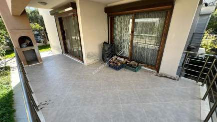 Kuşadası Davutlarda Köşe Konumlu Satılık Villa 4+1 21