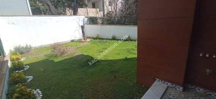 Altınoluk'da Satılık 3+1 Garajlı Bahçeli Villa 5