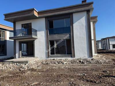 Diyarbakır Beyaz Saray Alioğlun'da Ultra Lüks 4+1 Vill 2