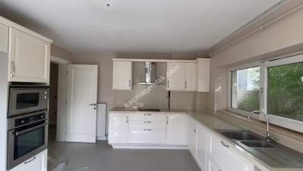 Kanlıca'da 945M2 Arsa İçinde 450M2 Net 8+1 Vvilla 5