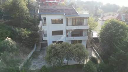 Kanlıca'da 945M2 Arsa İçinde 450M2 Net 8+1 Vvilla 12