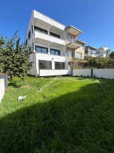 Beylikdüzü Sahil Deniz Man. 6+2 Satılık Müstakil Villa 4