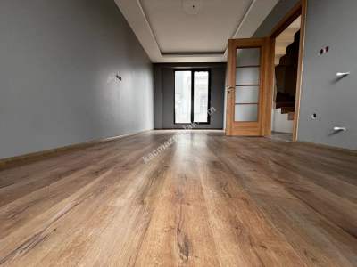 Silivri Gümüşyaka'da Satılık Müstakil Lüks Villa 27