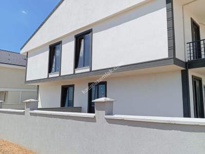 Silivri Gümüşyaka'da Satılık Müstakil Lüks Villa 2