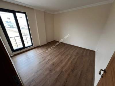 Silivri Gümüşyaka'da Satılık Müstakil Lüks Villa 31