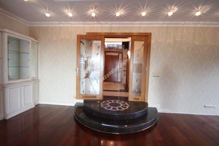 Üsküdar Kız Kulesi Konaklarında 5 Katlı 1.000 M² Lüks V 11