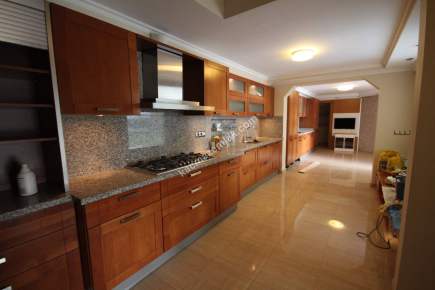 Üsküdar Kız Kulesi Konaklarında Satılık 5 Katlı Villa 32