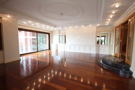 Üsküdar Kız Kulesi Konaklarında Satılık 5 Katlı Villa 5