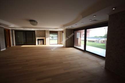 Üsküdar Kız Kulesi Konaklarında Satılık 5 Katlı Villa 34