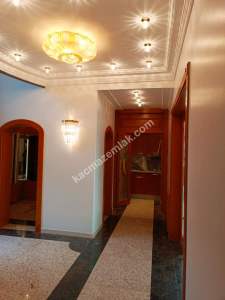 Üsküdar Kız Kulesi Konaklarında Satılık 5 Katlı Villa 9